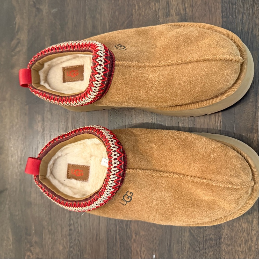 UGG Tazz II